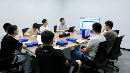 中大力德“移动展厅”首航成功，技术交流迈上新台阶